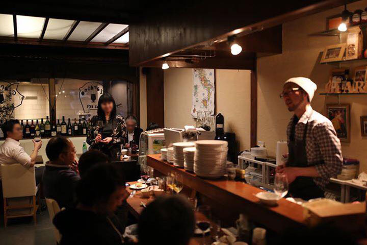 店舗案内